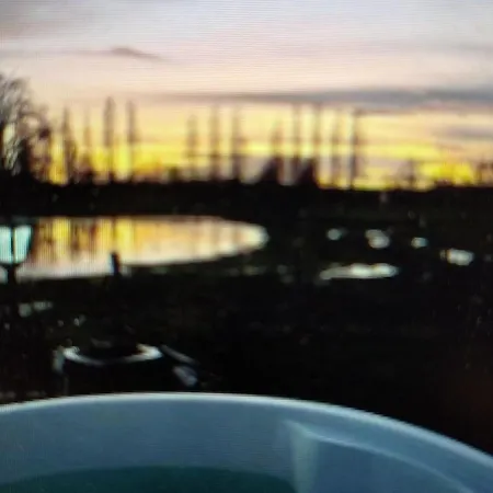 Kota Finlandais Avec Bain Nordique Privatif Et Ferme Pedagogique - Fr-1-410-457